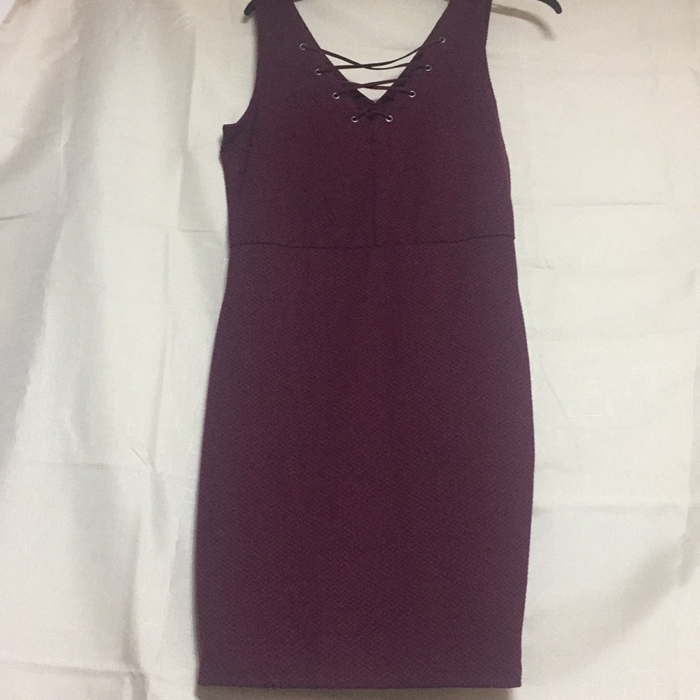 Jessica Simpson Dark Ruby Wine Terrie Dress
